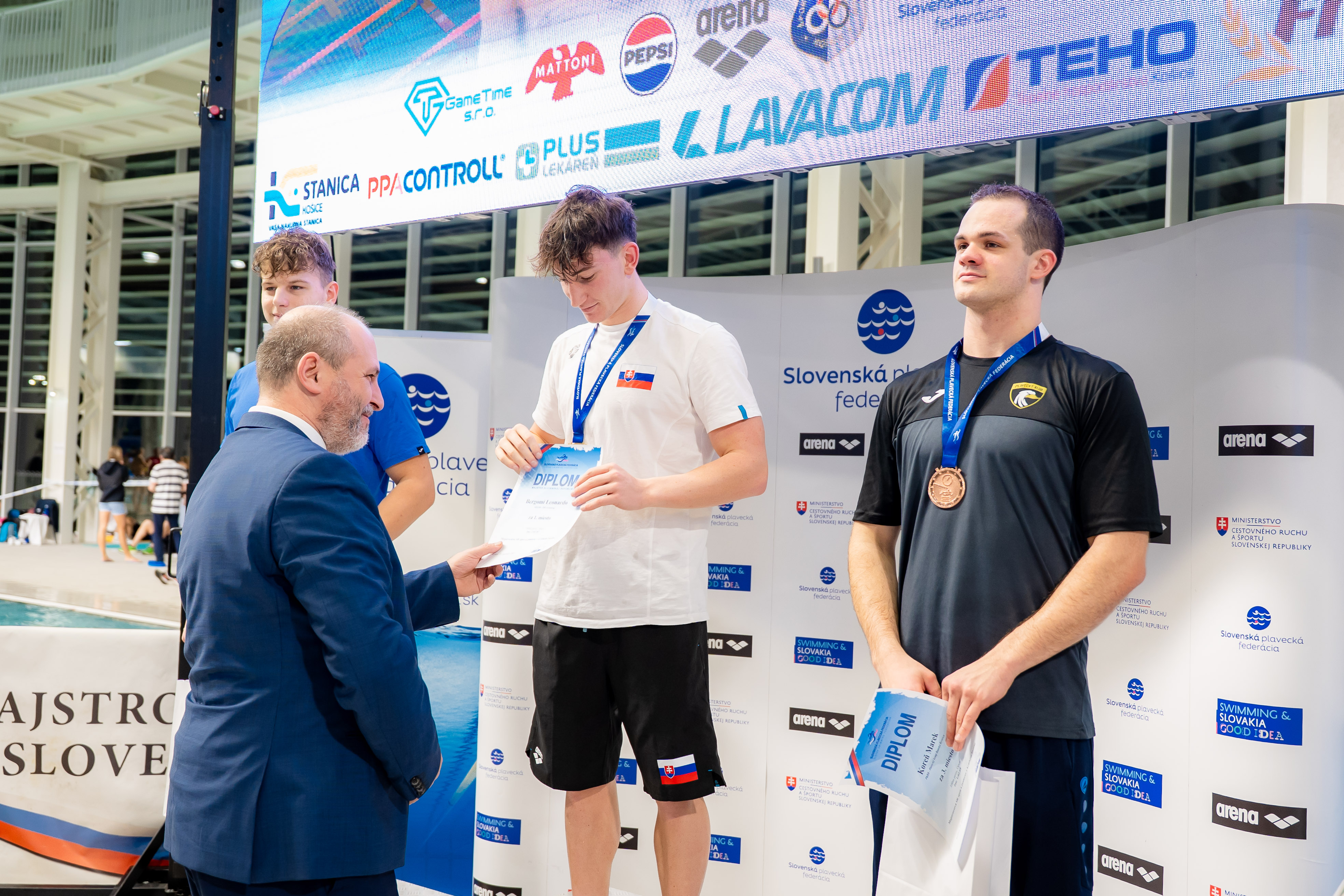 Slavnostne otvorenie Majstrovstiev Slovenskej republiky v plavani-92